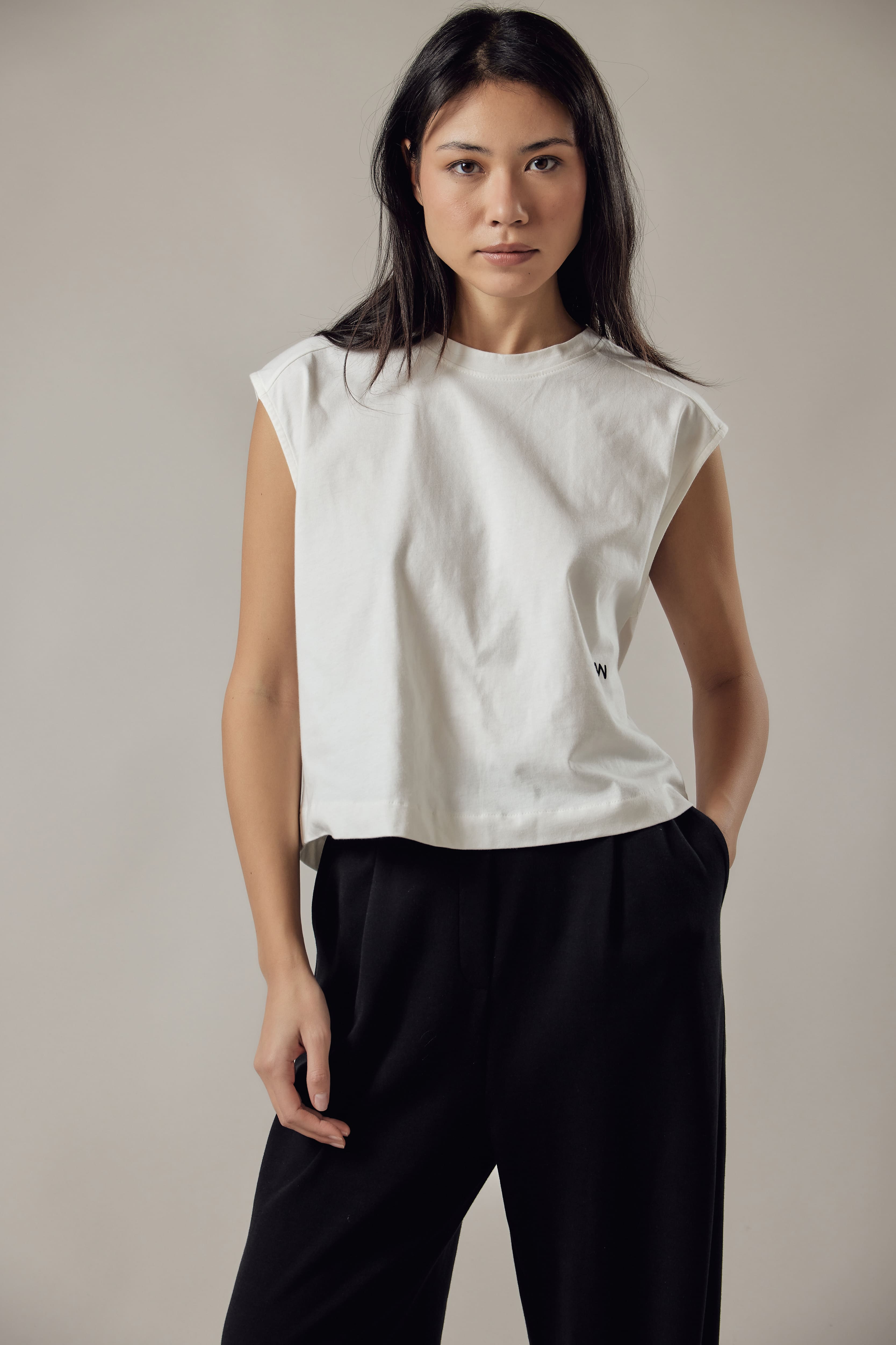 Sleeveless Loose Fit T-Shirt