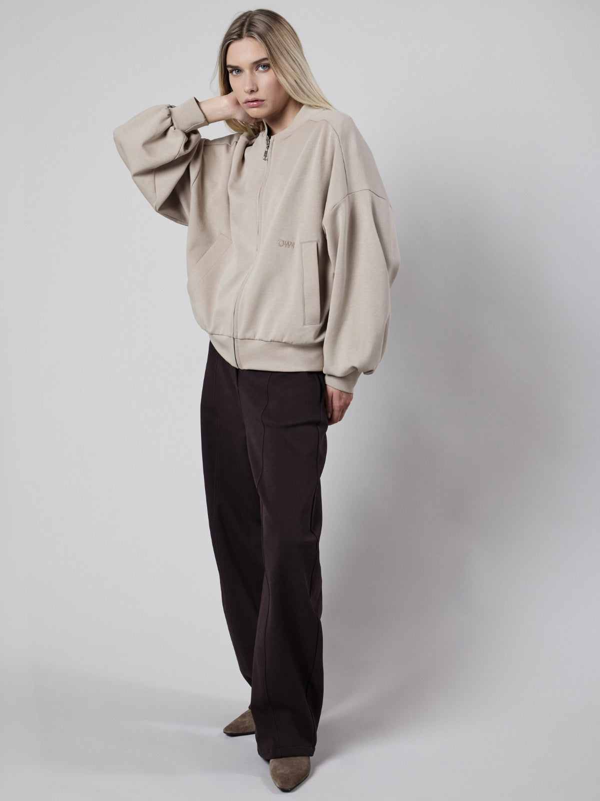 Giubbotto Bomber Loose Fit in Interlock Beige