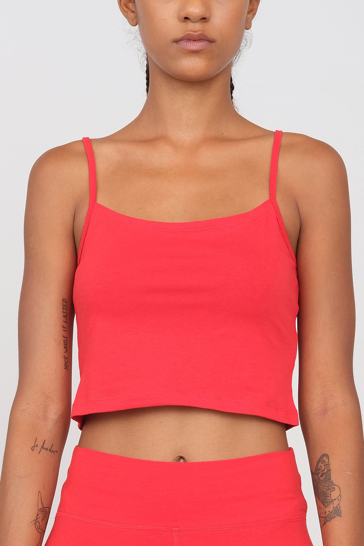 Sports crop top