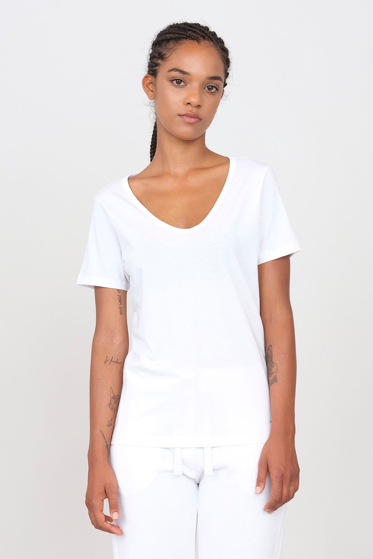 Jersey T-shirt with deep neckline