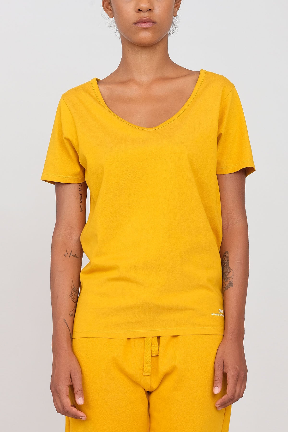 Jersey T-shirt with deep neckline