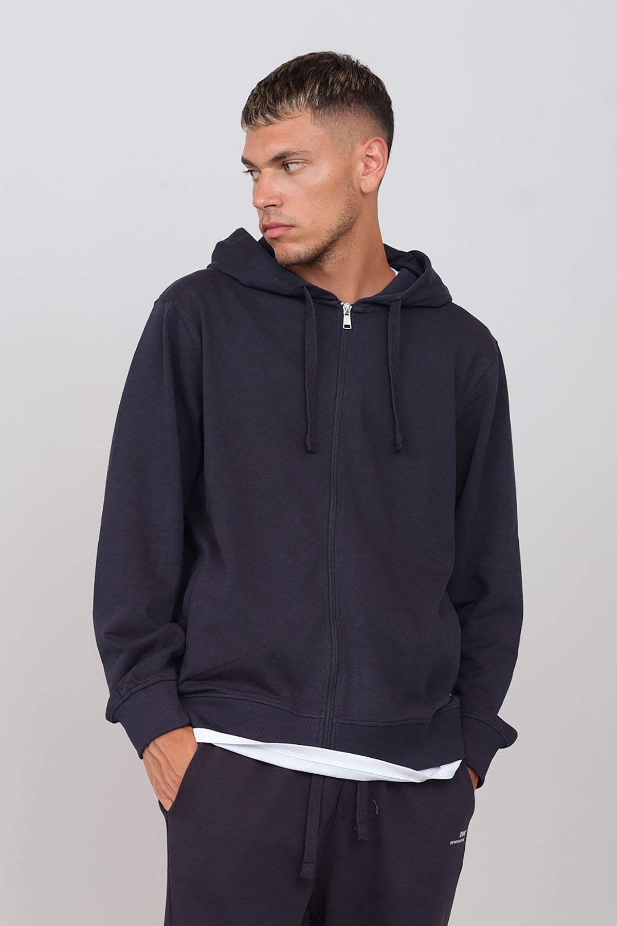 Brushed hooded sweatshirt with zip