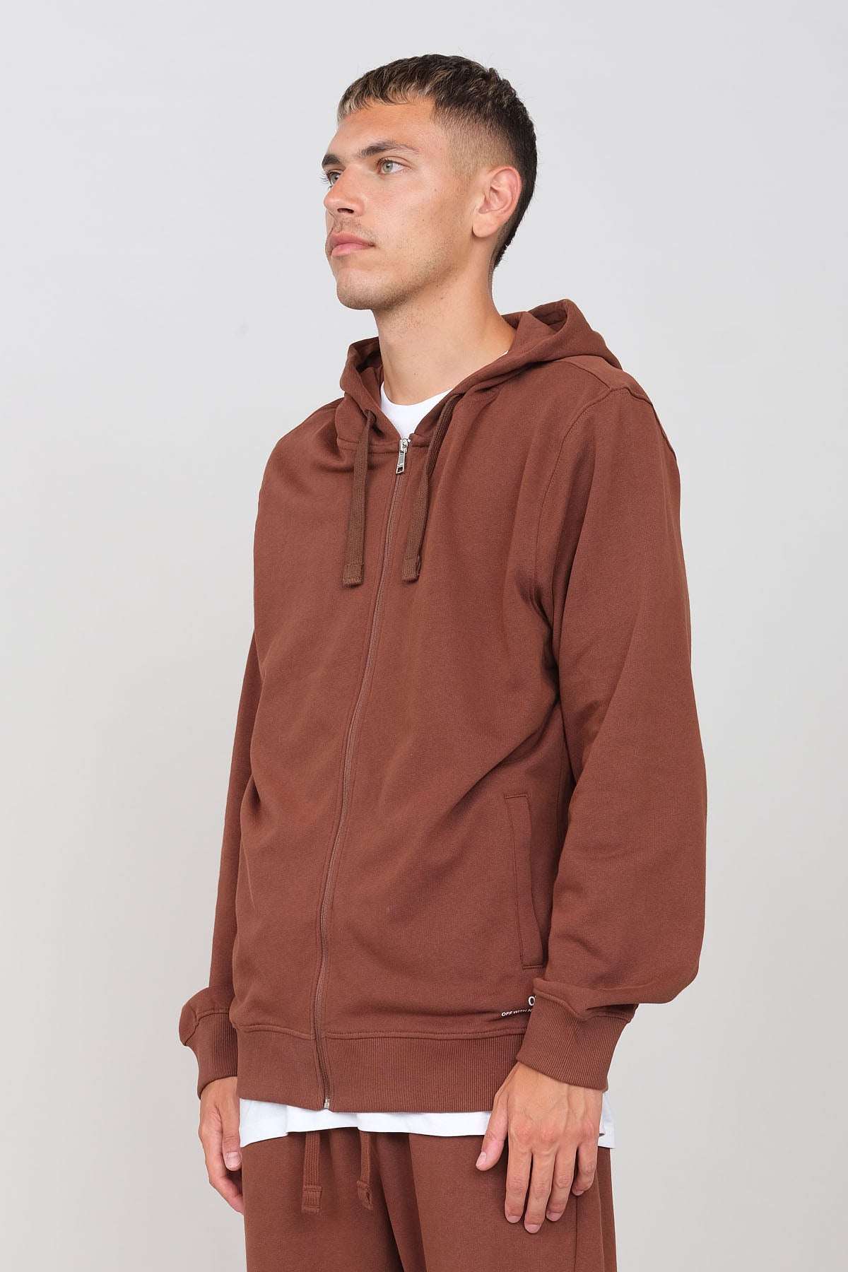 Brushed hooded sweatshirt with zip