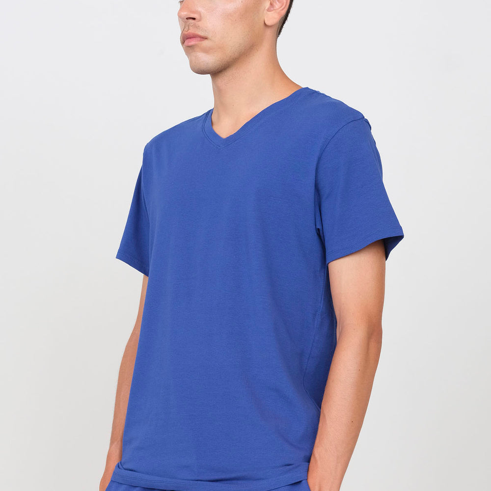 V-neck T-shirt