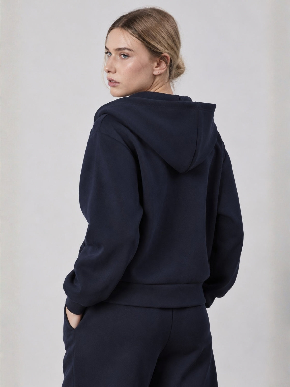 Felpa con Cappuccio e Zip in Interlock Navy