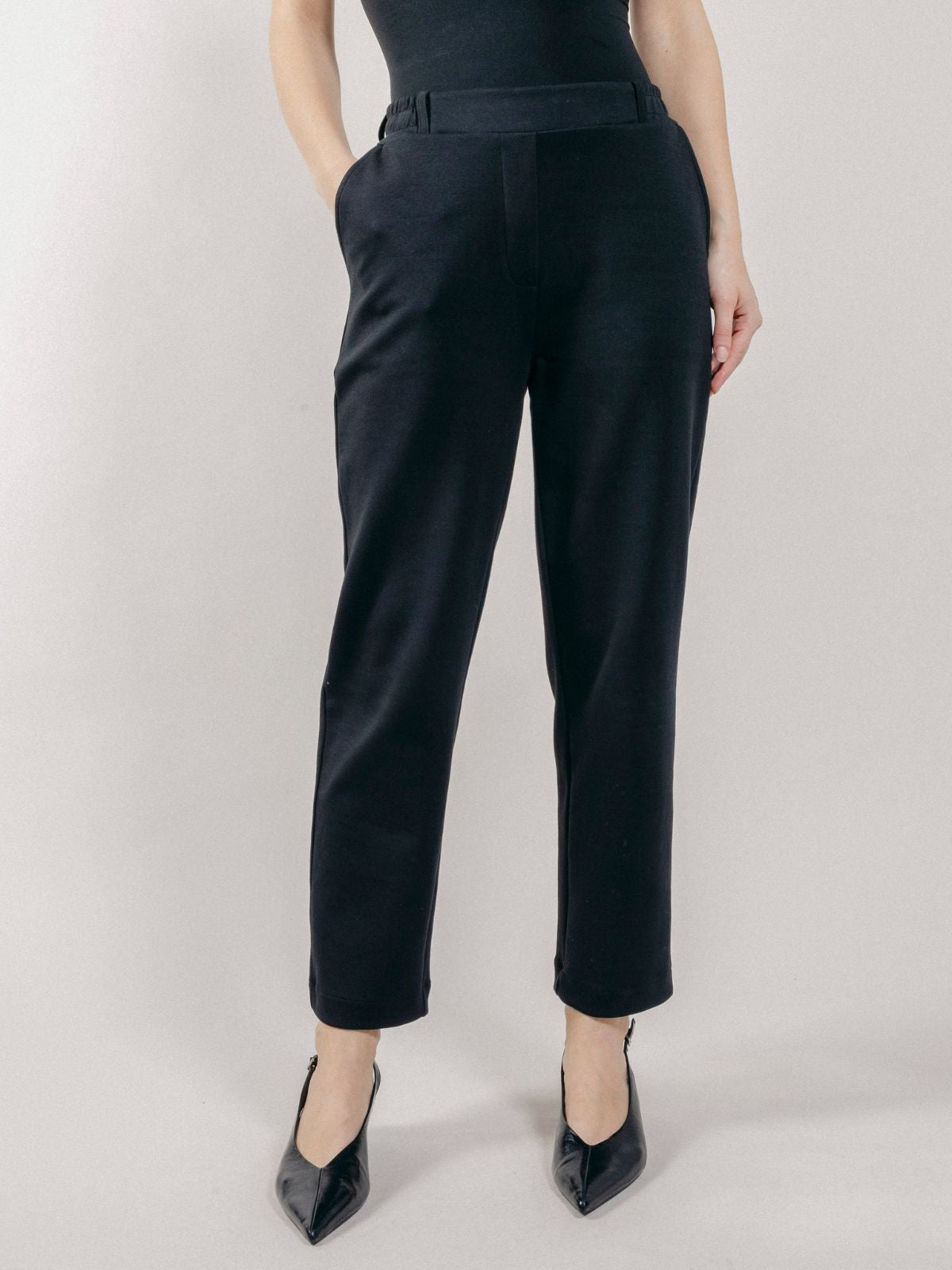 Pantalone a Gamba Dritta in Interlock Black