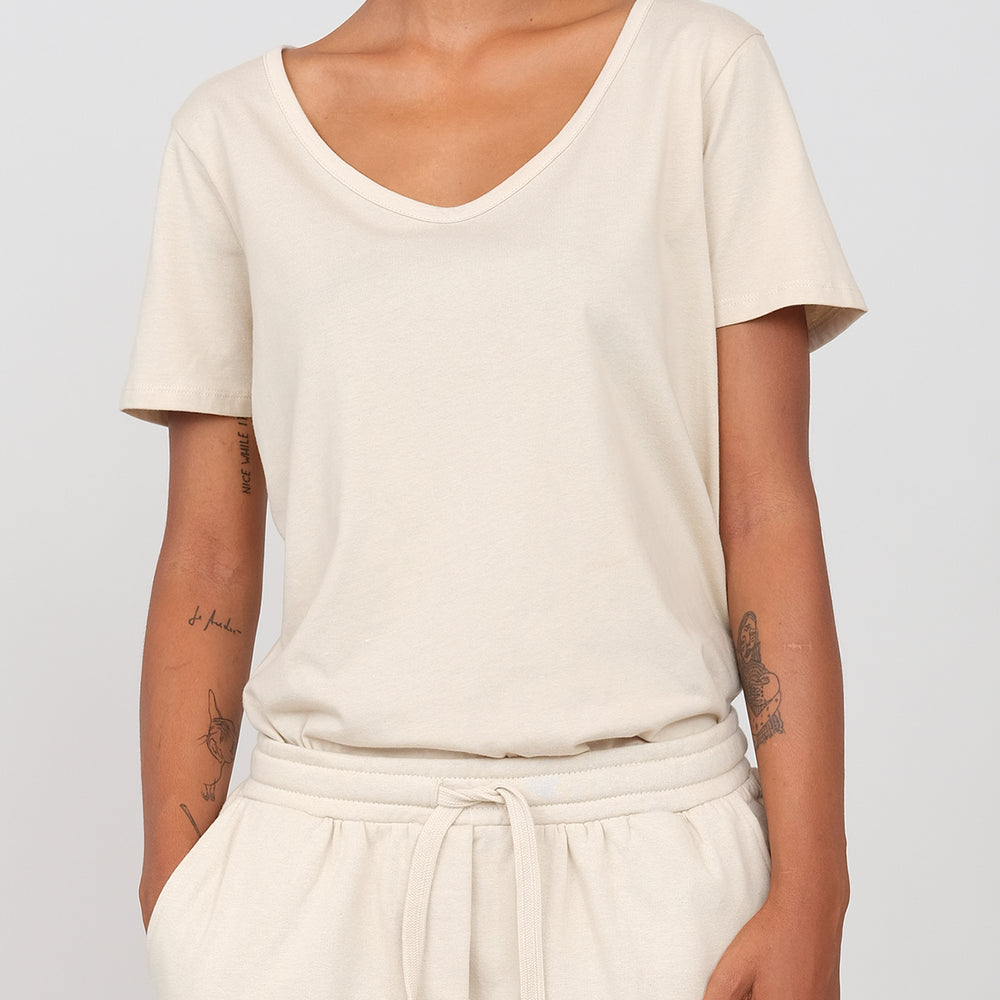 Jersey T-shirt with deep neckline