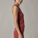 Set Technical Leggings + Pomegranate Sports Tank Top