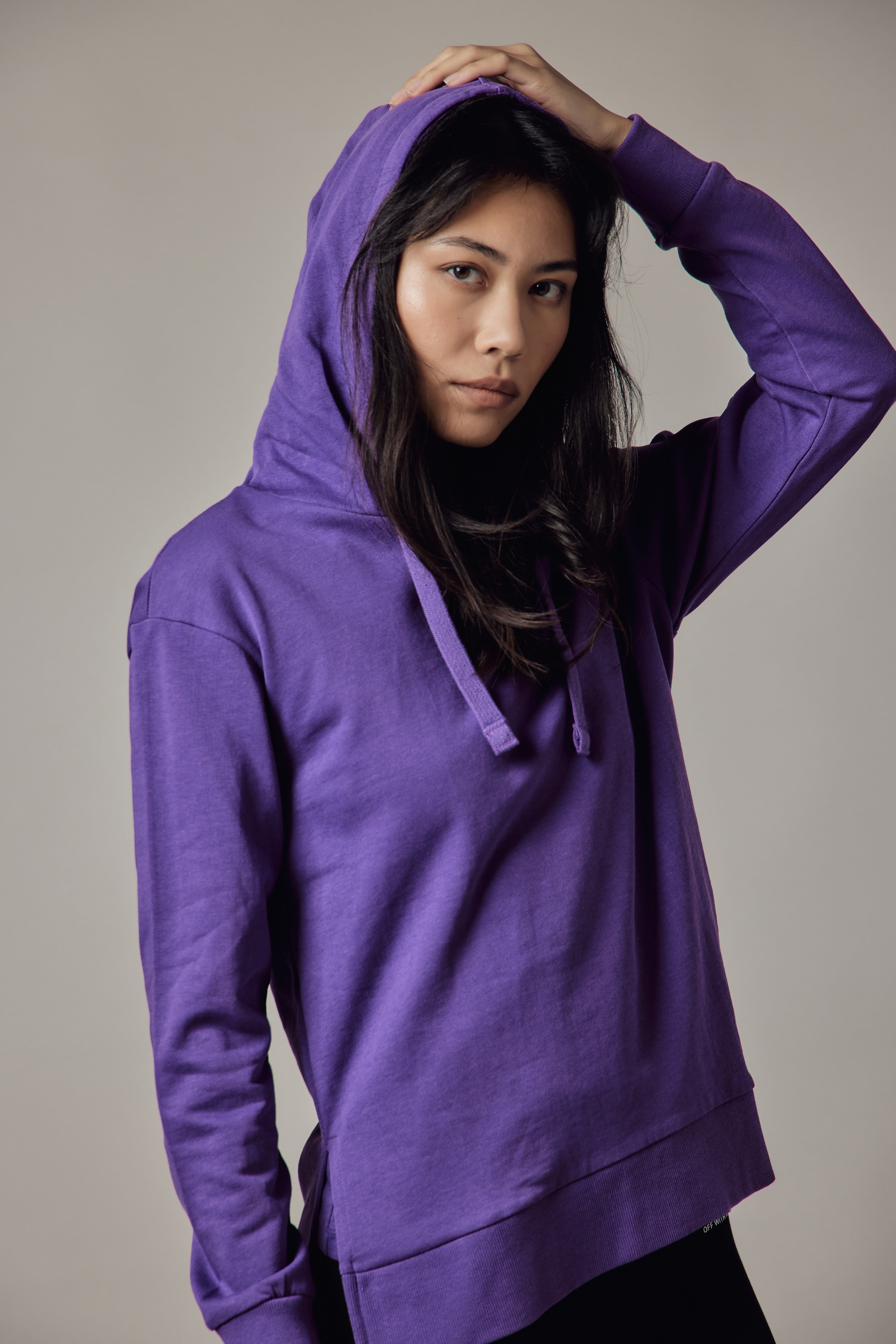 Felpa con Cappuccio e Spacchi Laterali Viola