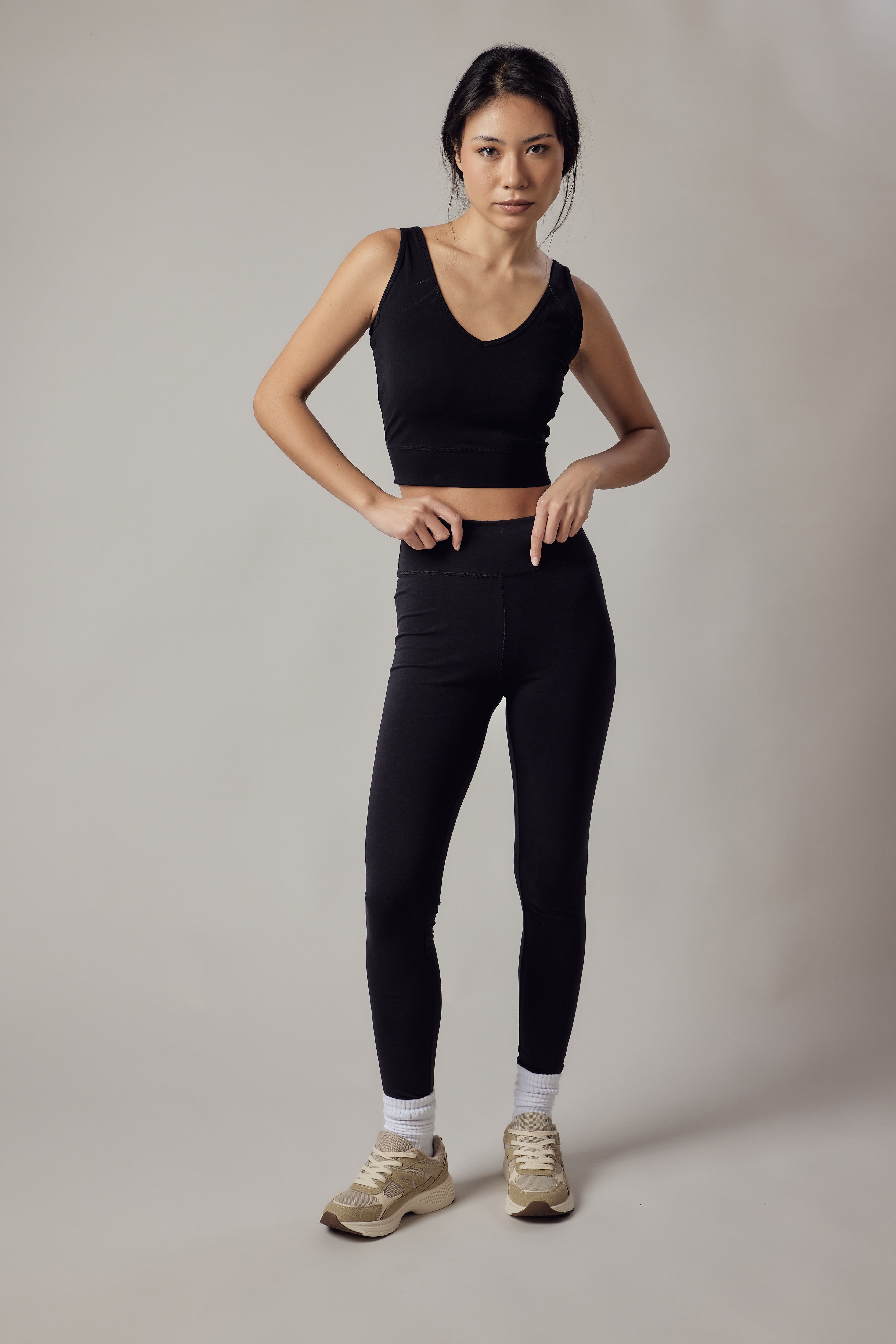 Set Active Leggings a Vita Alta + Top Sportivo Nero