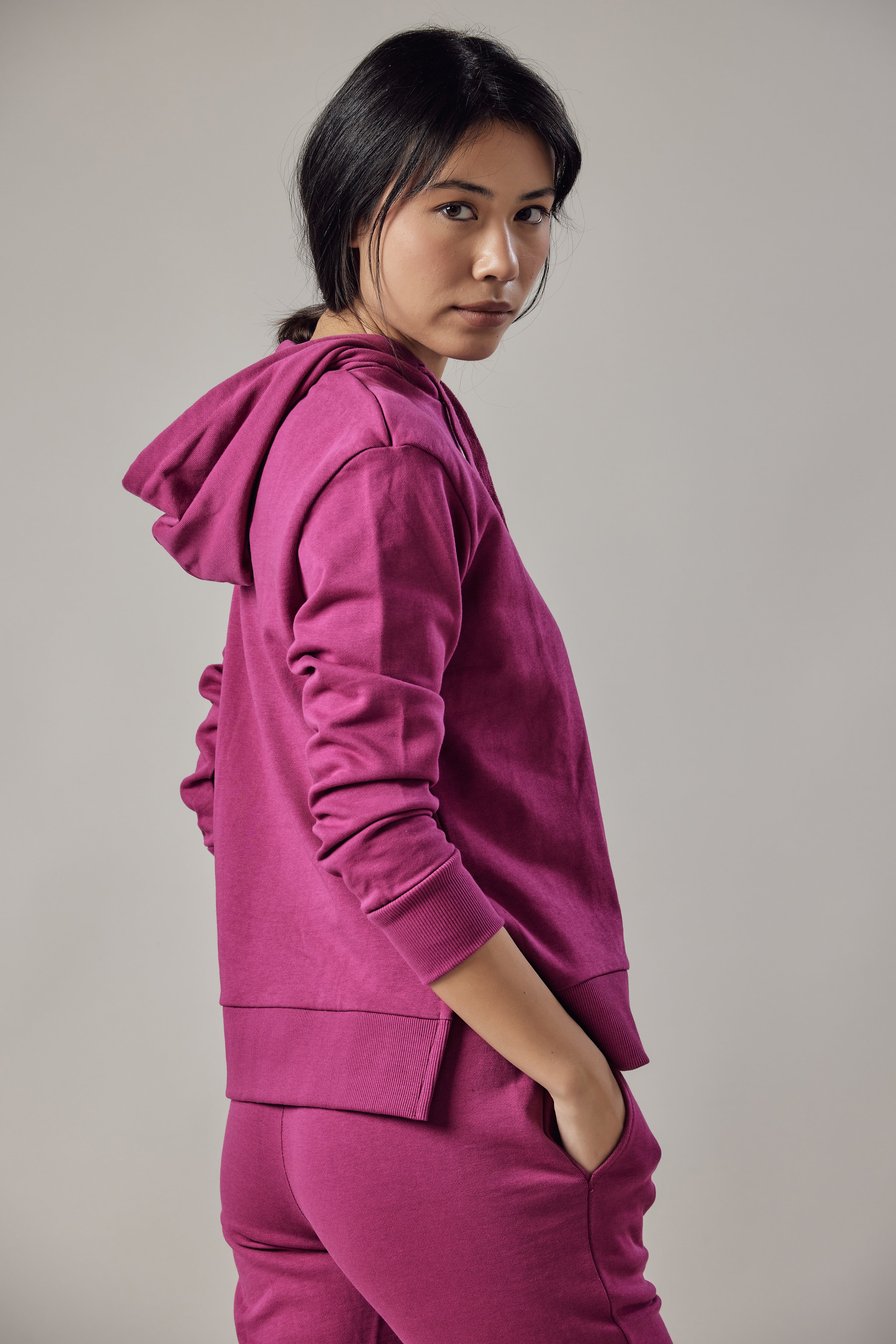 Felpa con Cappuccio e Spacchi Laterali Fucsia