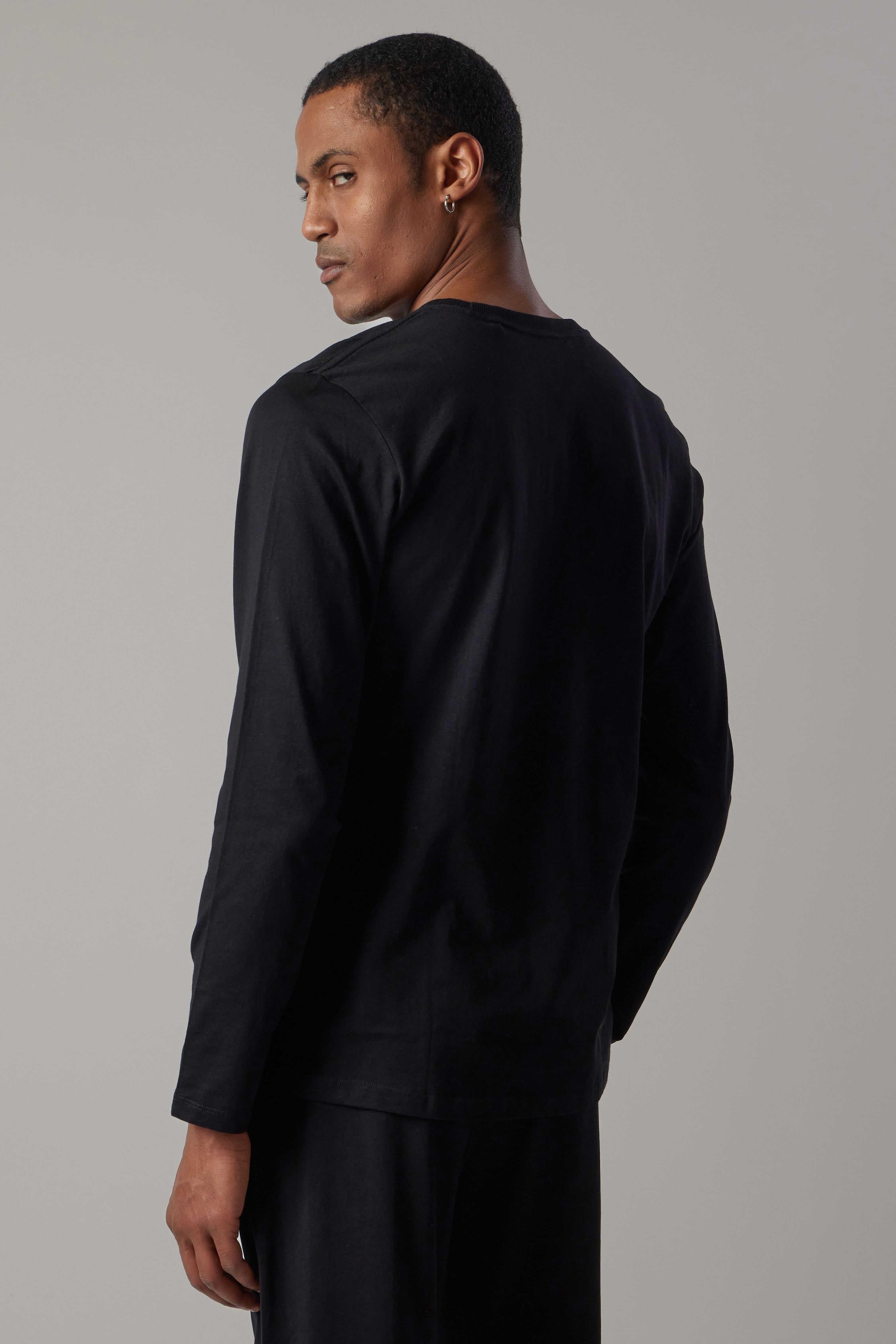 T-Shirt a Manica Lunga Nero