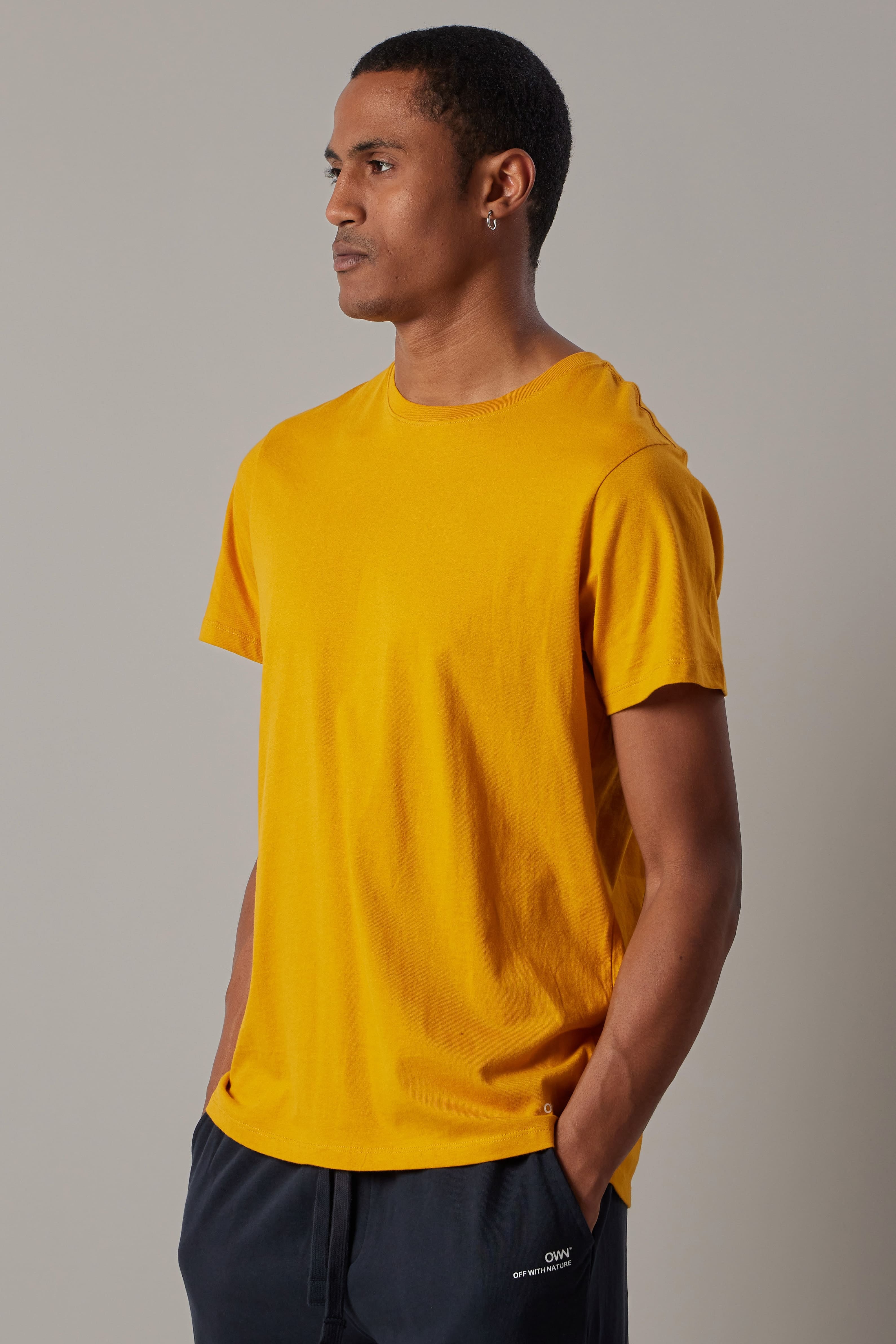 T-Shirt Girocollo Ocra