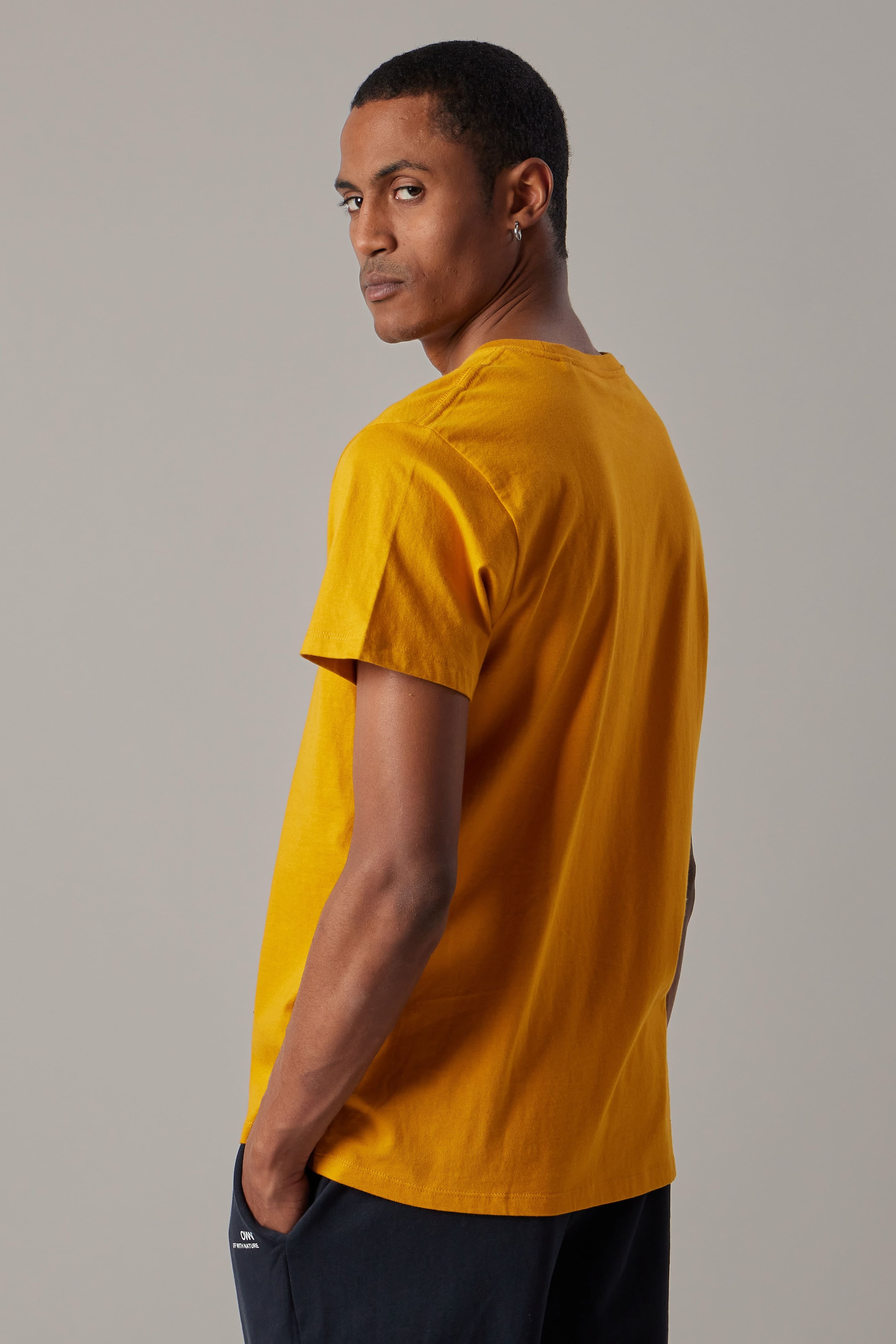 T-Shirt Girocollo Ocra