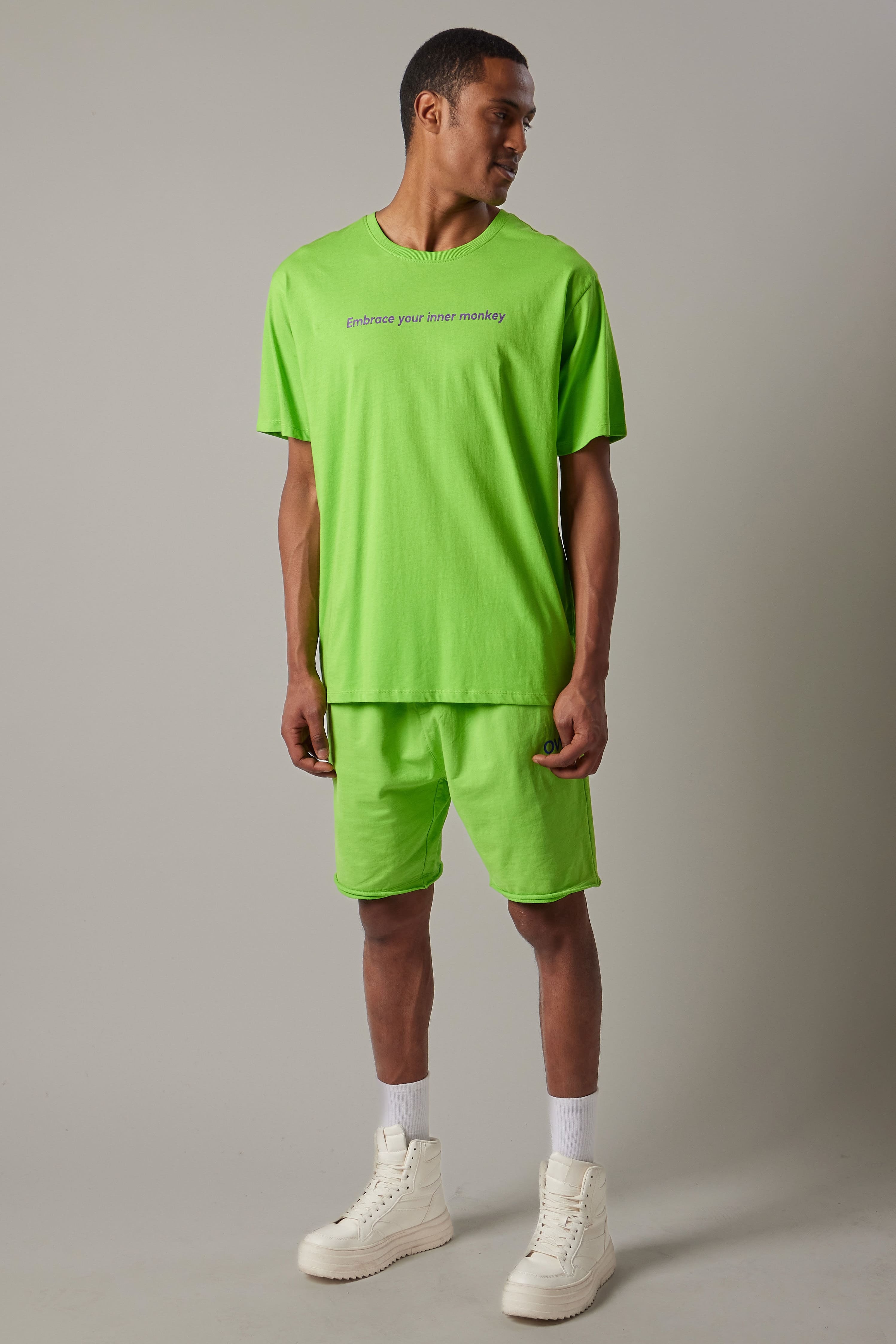 T-Shirt Girocollo Frase Verde Mela