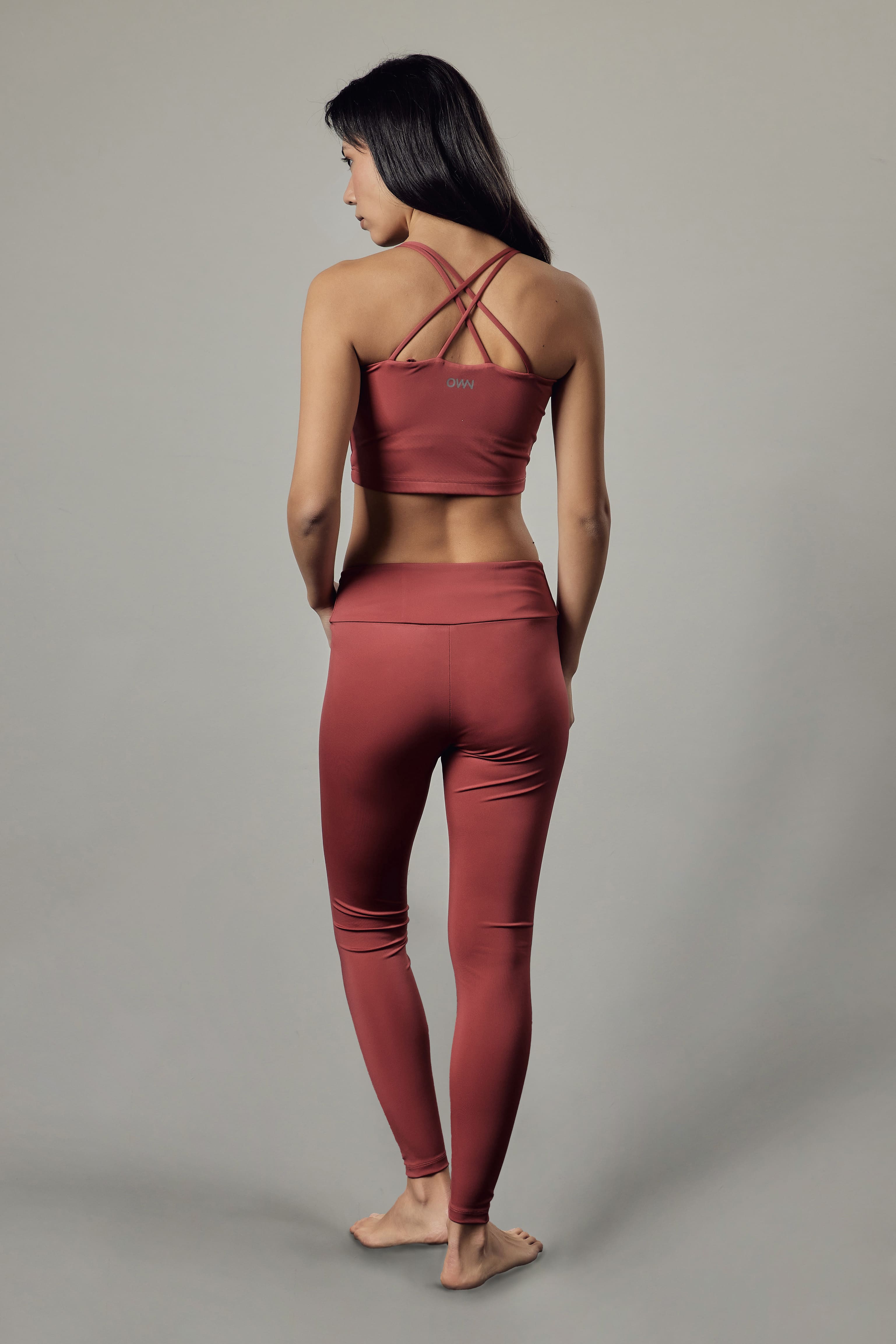 Set Technical Leggings + Top Sportivo Melograno