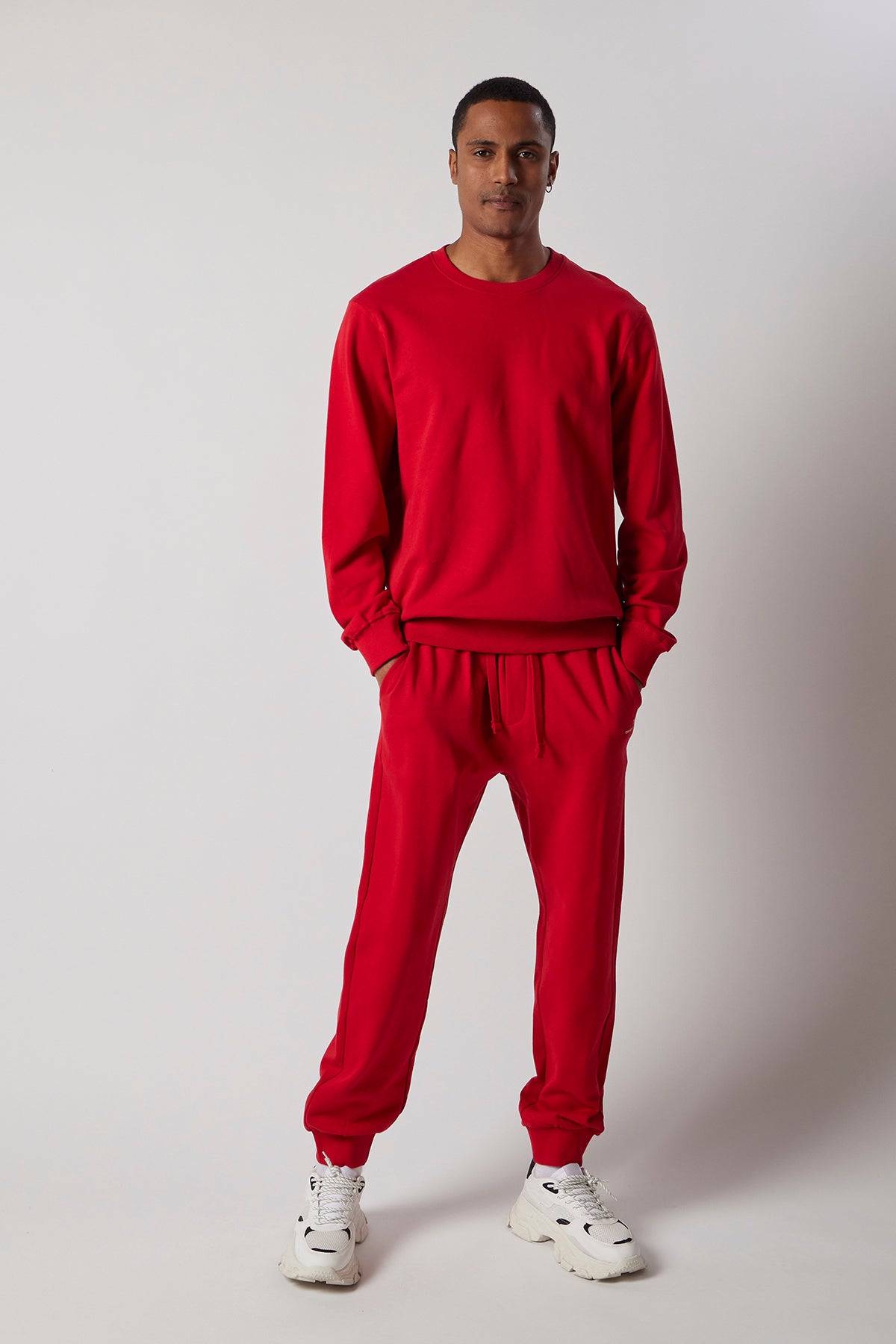 Crewneck sweatshirt and joggers set